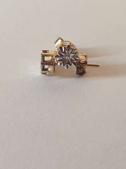 9ct Solid Gold earings